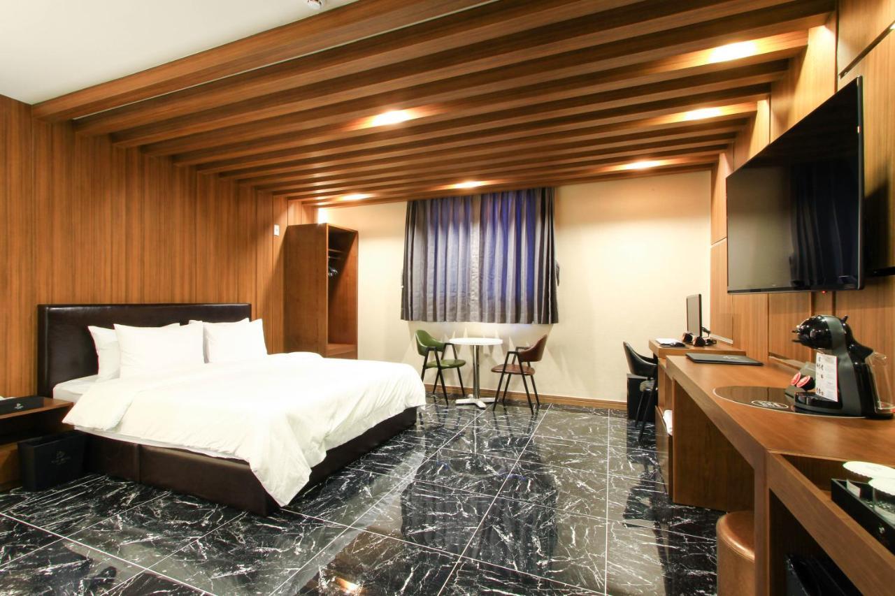 The King Hotel Busan Exterior photo